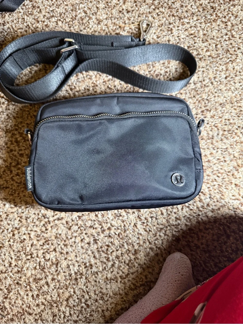 lululemon athletica Black Compact Crossbody Messenger